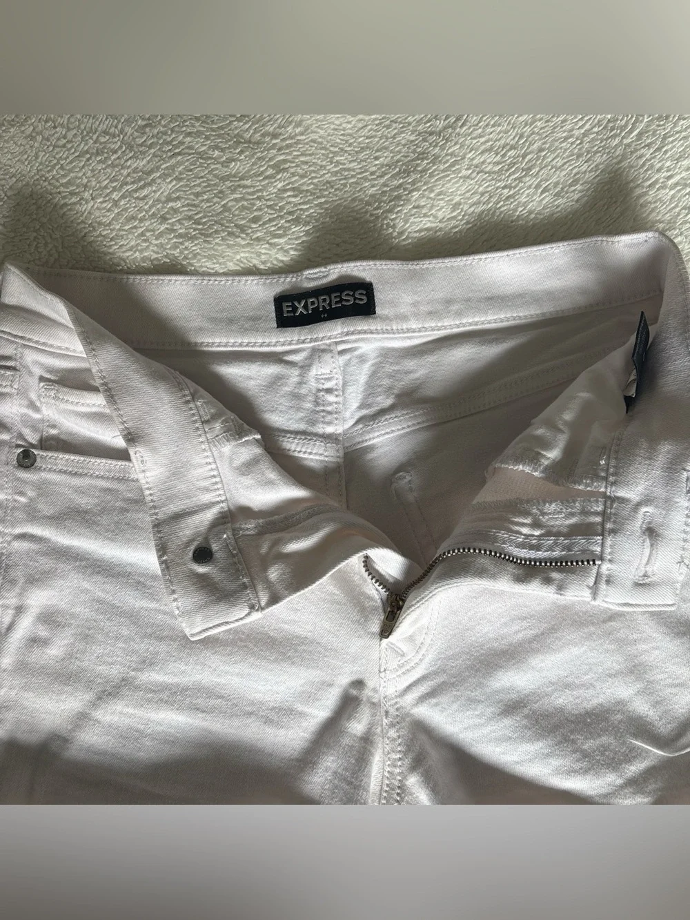 Express White Distressed Denim Short Shorts